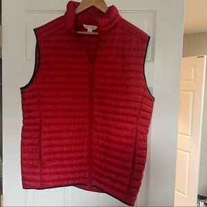 BROOKS BROTHERS red puffer vest